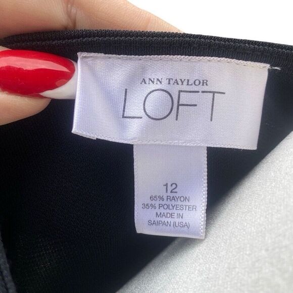 ANN TAYLOR LOFT BLACK, V-NECK, 3/4 SLEEVE, EMPIRE WAIST TULIP HEM MIDI DRESS 12 - Picture 4 of 4